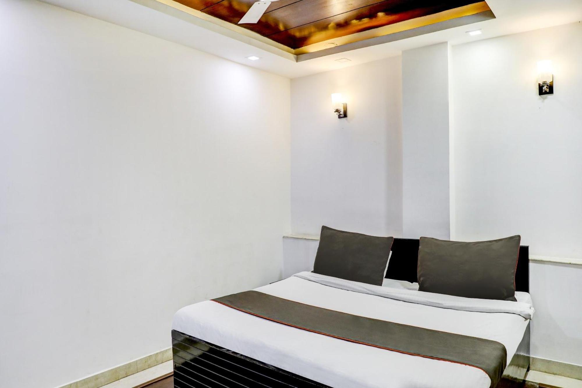 Collection O R S Villa Near Lotus Temple New Delhi Exterior photo